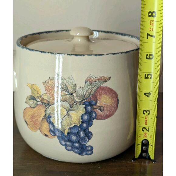 Vintage Home & Garden Party Fruit Pattern Bean Pot Casserole Crock W/ Lid 2004 - Picture 10 of 11